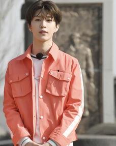 娱乐圈吃瓜元素表范丞丞,娱乐圈吃瓜达人，揭秘明星背后的故事