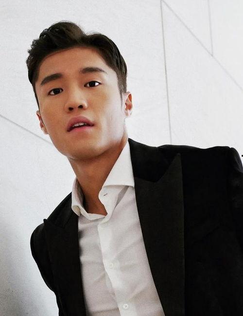 娱乐吃瓜君男演员,男演员背后的故事与成长历程