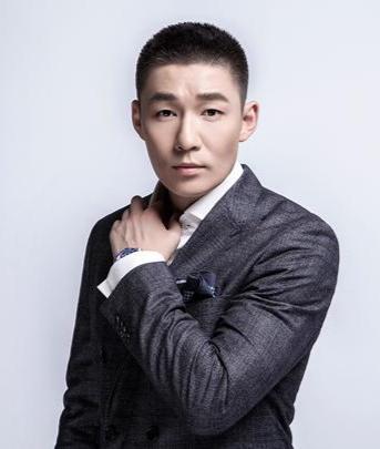 娱乐吃瓜君男演员,男演员背后的故事与成长历程